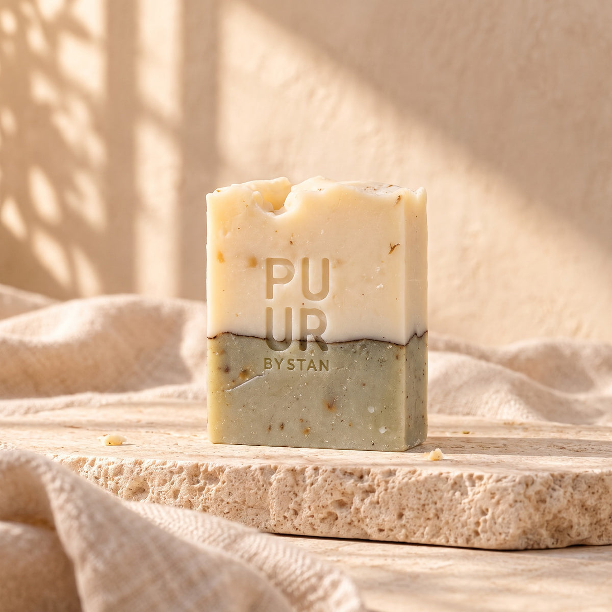 Lavendel Body Bar, op travertin